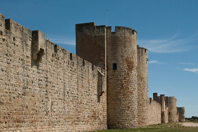 remparts d'aigues mortes